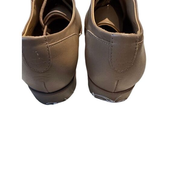 The Office of Angela Scott Mr Evans wingtip size 37.5W new with storage bag neut - Picture 4 of 8